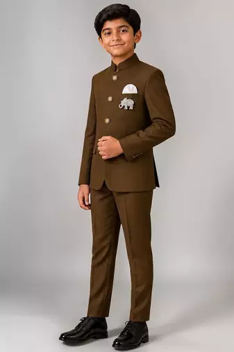 Boys brown lycra solid indo-western blazer & trouser set with elephant brooch