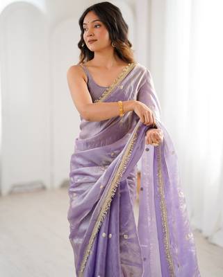 Lilac tissue satin sequins saree with unstitched blouse piece. 4