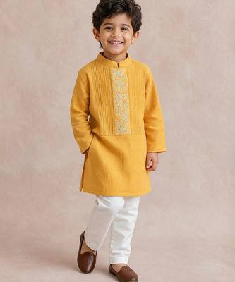 Yellow embroidered cotton kurta set 1