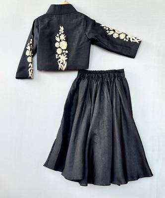 Black embroidered silk indo western lehenga set 4
