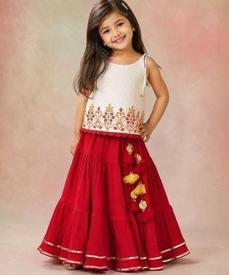 Red embroidered cotton lehenga set 1