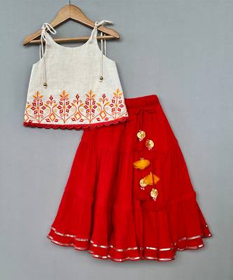 Red embroidered cotton lehenga set 2