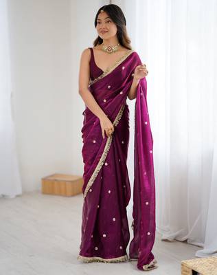 Wine tissue satin sequins saree with unstitched blouse piece. 5