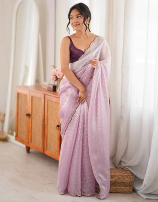Lilac tissue embellished saree with unstitched blouse piece. 2