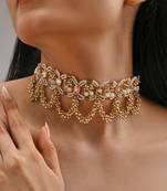 White and gold choker necklace