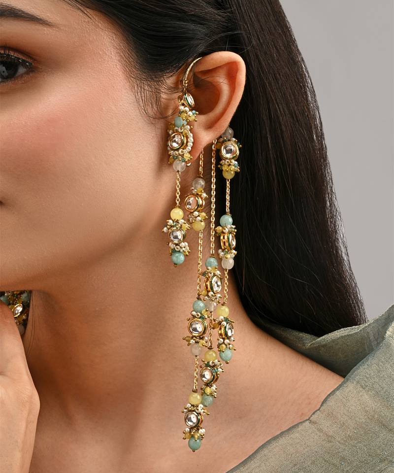 Gold plated kundan layered earcuff with earrings