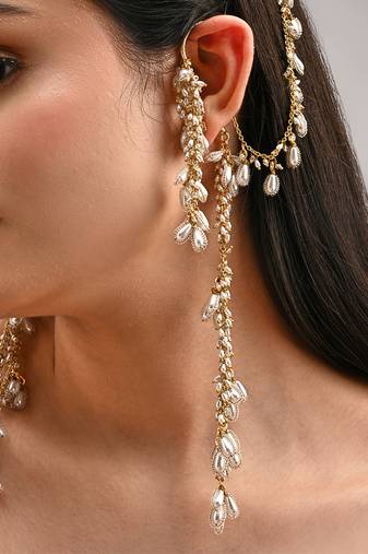 Pearl drop bunches hangings earcuff with side ear chain