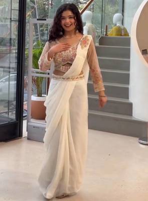 White faux georgette booti work full stitch up to 42 inch saree with blouse 5
