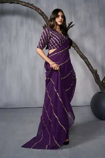 Floral Embroidered Sequinned Saree with blouse