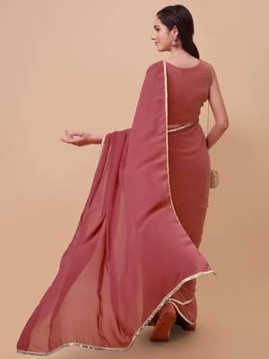 Pink & Gold-Toned Sequinned Saree with blouse 4