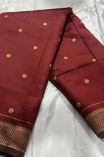 Maroon silk blend banarasi saree with unstitched blouse piece
