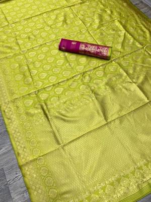 parrot green pink silk blend banarasi saree with unstitched blouse piece 8