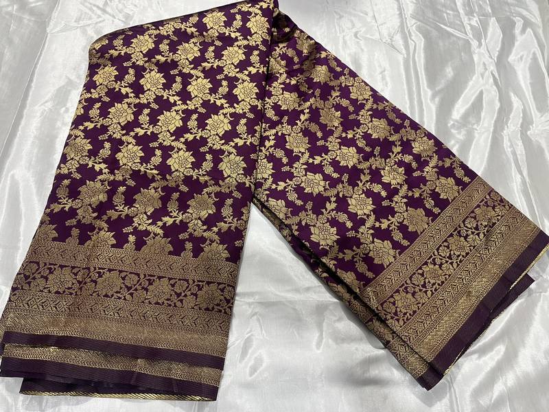wine silk blend banarasi saree with unstitched blouse piece