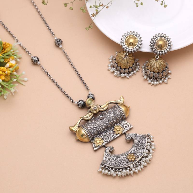 White color dual tone oxidised necklace set traditional finish