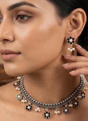 Black color premium dual tone oxidised necklace set 1