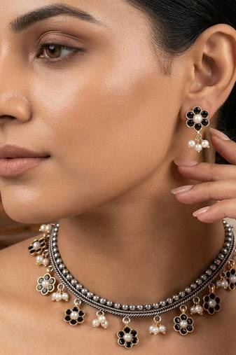 Black color premium dual tone oxidised necklace set