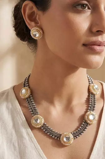 White color dual tone oxidised necklace set