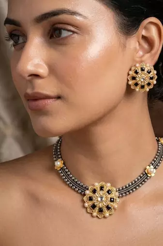 Black color unique dual tone oxidised necklace set