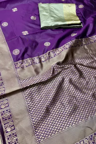 purple silk blend banarasi saree with unstitched blouse piece