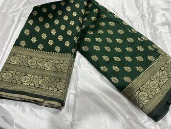 Green silk blend banarasi saree with unstitched blouse piece 5