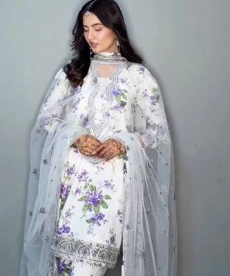 White georgette embroidered kurta set 4