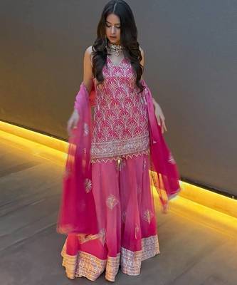 Pink georgette embroidered kurta set 5