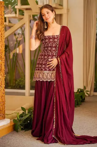 Maroon georgette embroidered kurta set