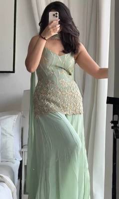 Green georgette embroidered kurta set 1