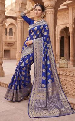 Women's jacquard woven cotton festive saree with blouse 2
