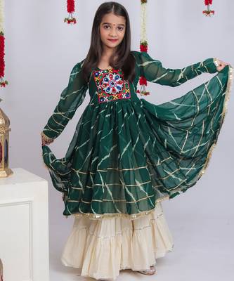 Navaratri special gota patti work lehenga with gamthi patch & gota patti work top for kids 2