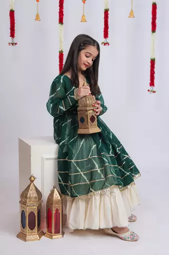 Navaratri special gota patti work lehenga with gamthi patch & gota patti work top for kids