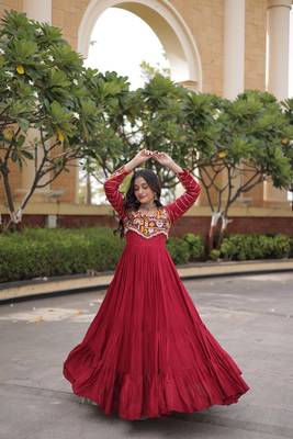 Designer reyon gown with mukaish & gamthi embroidery, mirror & gota patti lace | free size 38-44 5