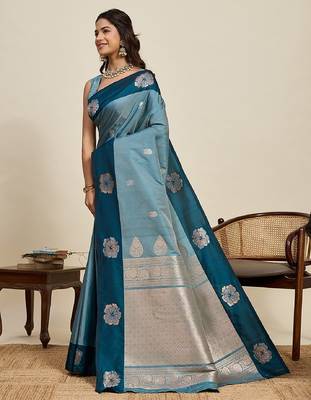 Rama zari work silk blend saree with blouse 3