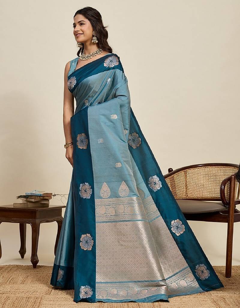 Rama zari work silk blend saree with blouse