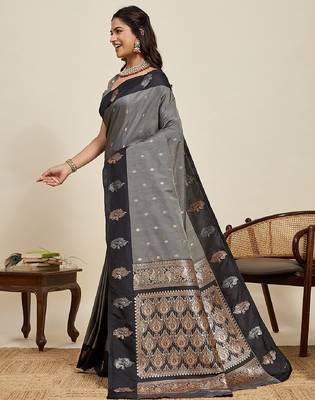 Black zari work silk blend saree with blouse 3