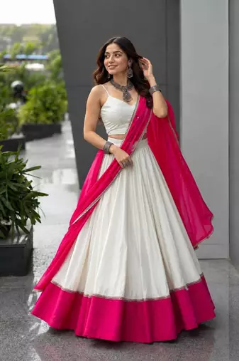 Pink White Navratri Lehenga Choli With Dupatta