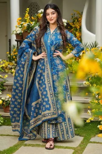 Blue digital printed muslin traditional kurta set with dupatta