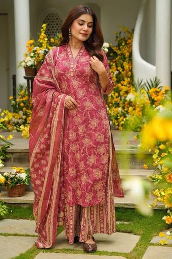 Maroon digital printed muslin traditional kurta set with dupatta
