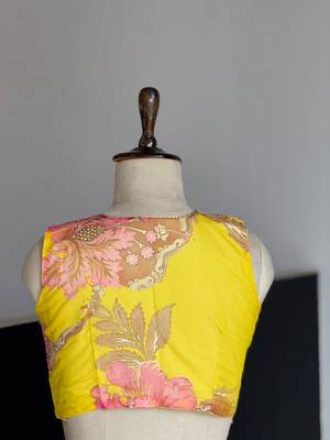 yellow organza printed fashion lehenga-choli with free size upto 38 5