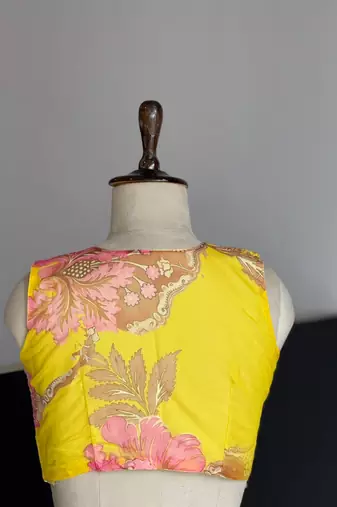 yellow organza printed fashion lehenga-choli with free size upto 38