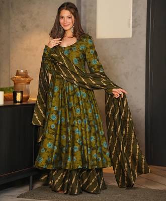 Green digital printed muslin anarkali palazzo set with dupatta 1