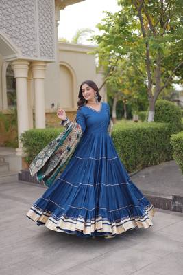 Blue rayon readymade anarkali suit with gotta patti & zari work 3