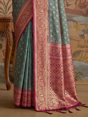 green silk blend saree print veving wear saree 3