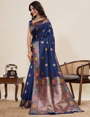 Navy blue zari work jacquard saree with blouse 3