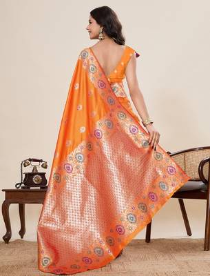 Rust zari work jacquard saree with blouse 4