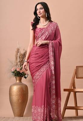 Women's pink floral print chiffon saree with unstitched blouse piece 1