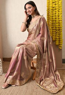 Women's pink embellished silk blend saree with unstitched blouse piece 2