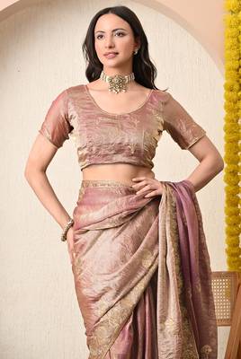 Women's pink embellished silk blend saree with unstitched blouse piece 3