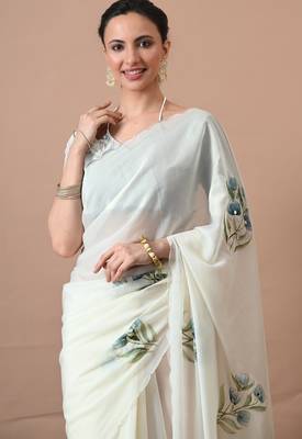 Women's white floral print georgette saree with unstitched blouse piece 5