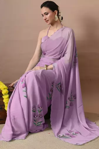 Women's magenta floral print georgette saree with unstitched blouse piece